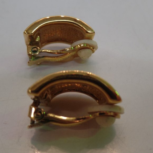 Vintage, Gold & Silvertone  Clip On Earrings by Premier USA. - Picture 7 of 12